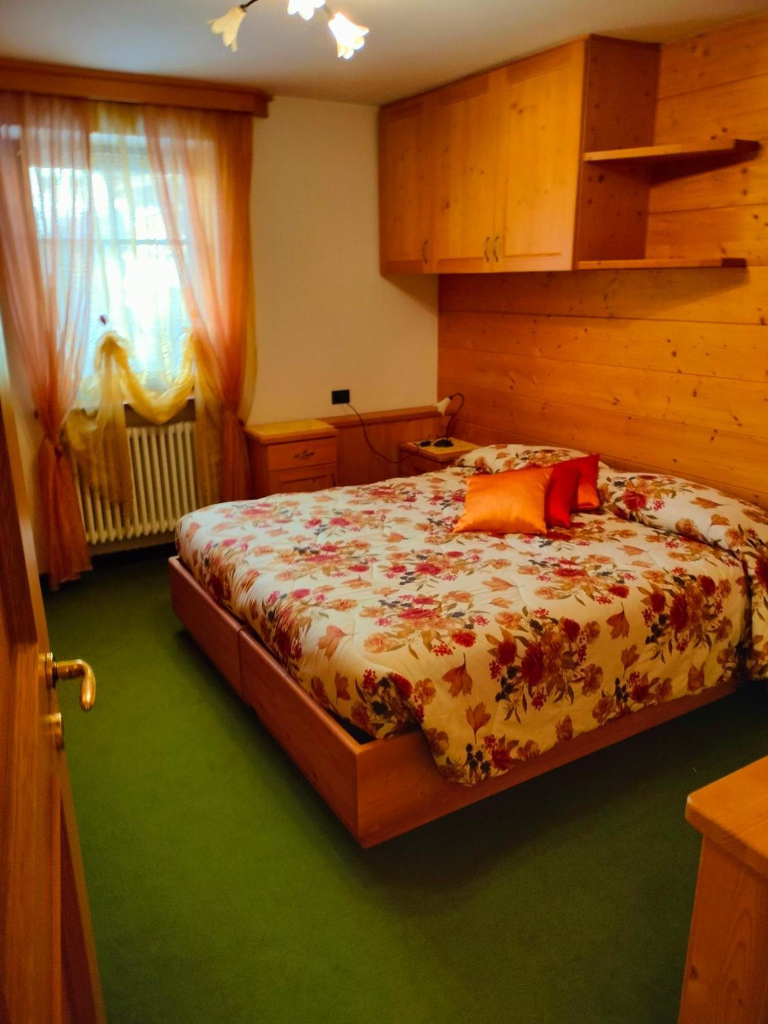 Hotel Stella Alpina モエナ エクステリア 写真