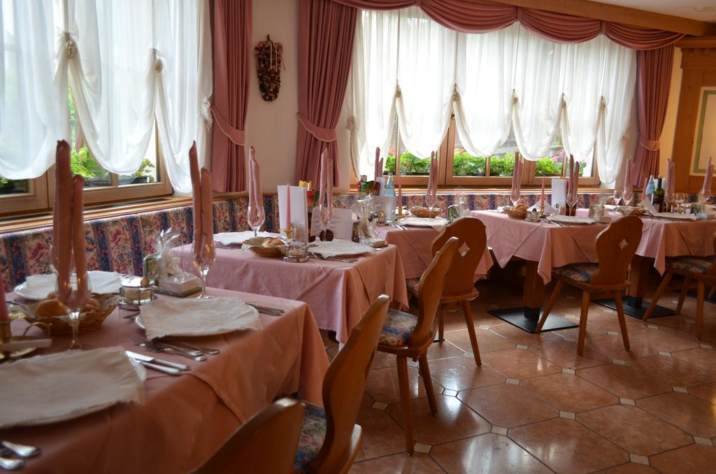 Hotel Stella Alpina モエナ エクステリア 写真